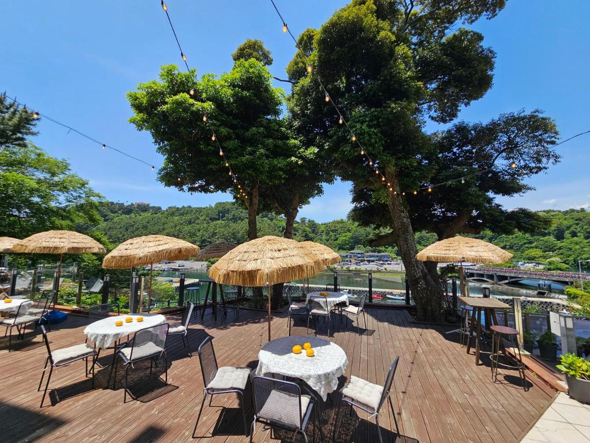 Cheonjiyeon Crystal Hotel Согвіпо Екстер'єр фото